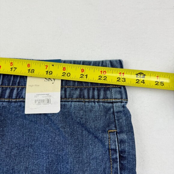 Terra & Sky Womens Elastic Waist Blue Slouchy Denim Shorts Plus 2X (20W-22W) NWT - Picture 7 of 10